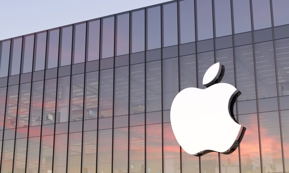 Apple Hiring Software Development Engineer