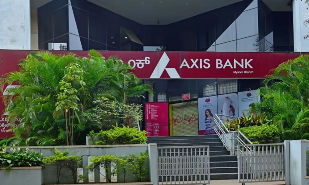 Axis Bank Walk In Interview| 0-5 years| Apply Right Now