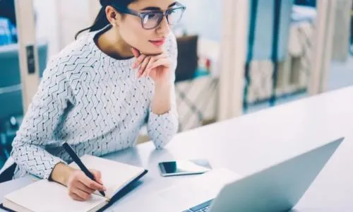 Sr Copywriter