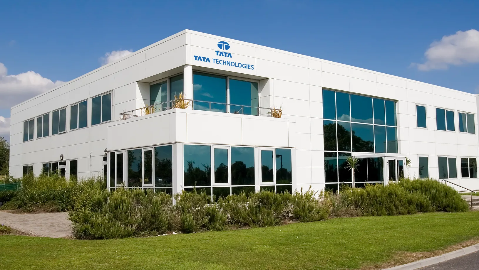 Exciting Career Opportunities for Graduates at Tata Technologies | 2-15 Years Experience