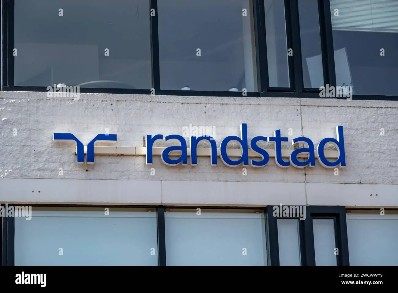 Randstad Hiring Installer Job| ₹21,000 - ₹45,000/- a Month| Delhi